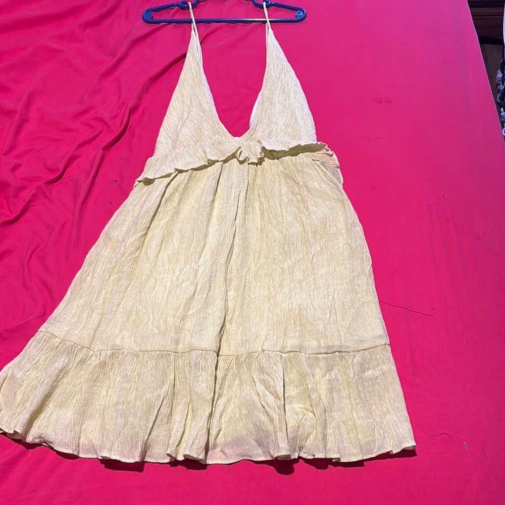 Elegant Backless Cream Dress